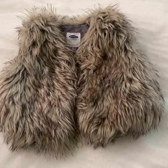 Old Navy Other - Old Navy Faux Fur Vest